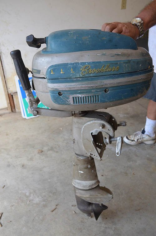Property photo 85 - Personal Property Auction, Tractor & Implements, Cars, Lawn & Garden, Hunting & Fishing, Guns, Antiques & Collectibles, Household